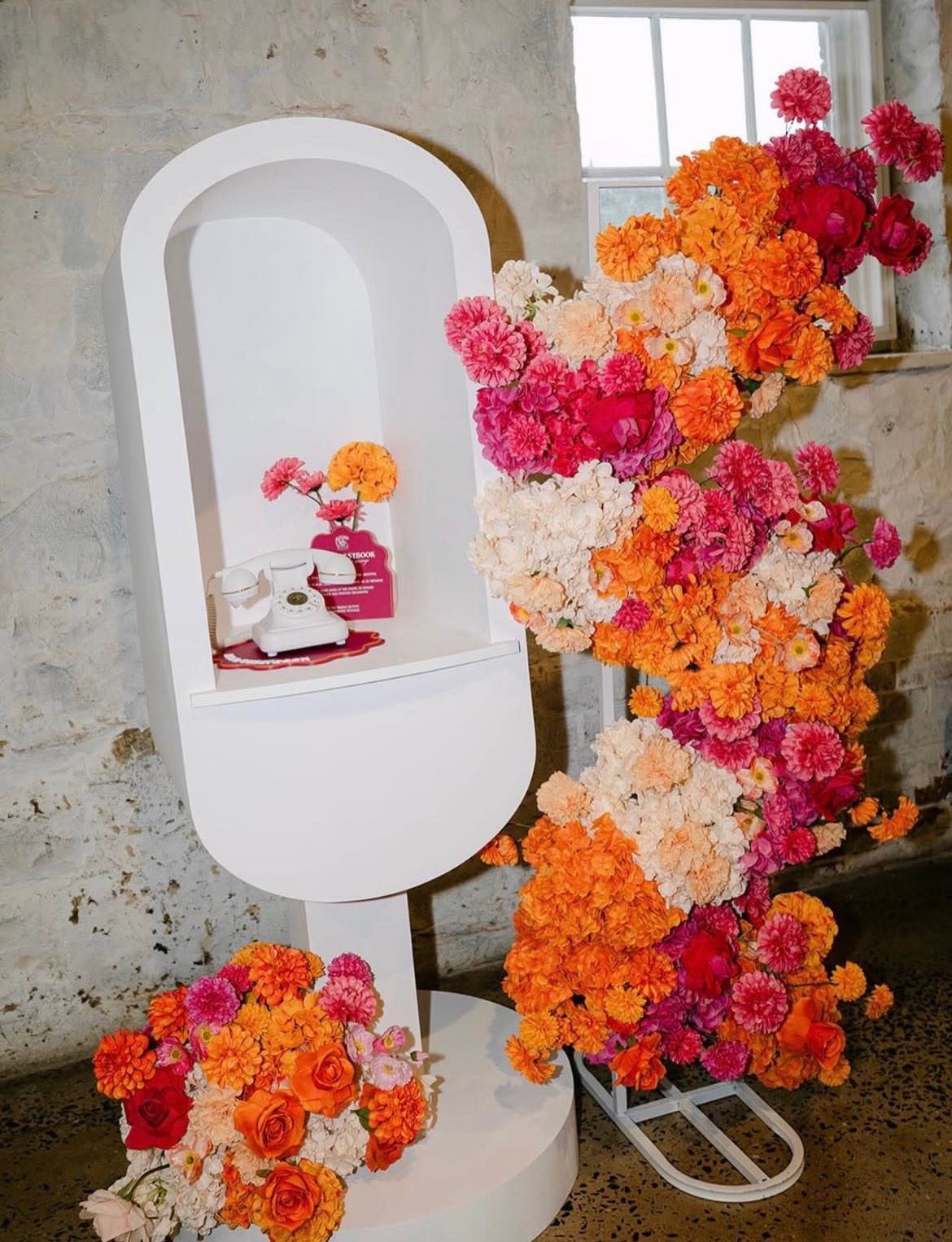 Birthday and quinceañera décor